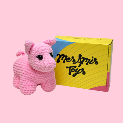 Pinky Pig Crochet Kit