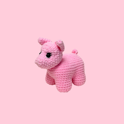 Pinky Pig Crochet Kit