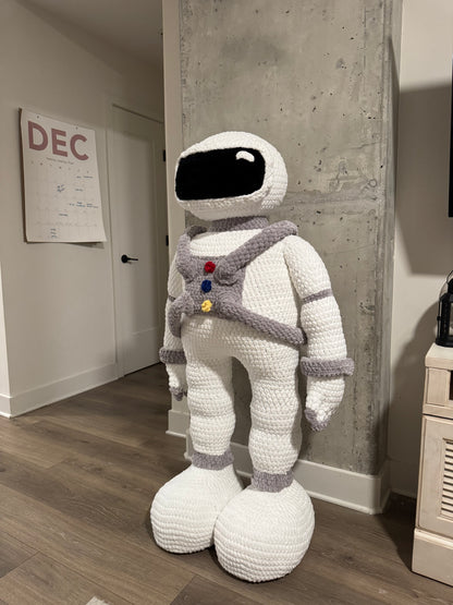 5 ft AstronAMI Statue